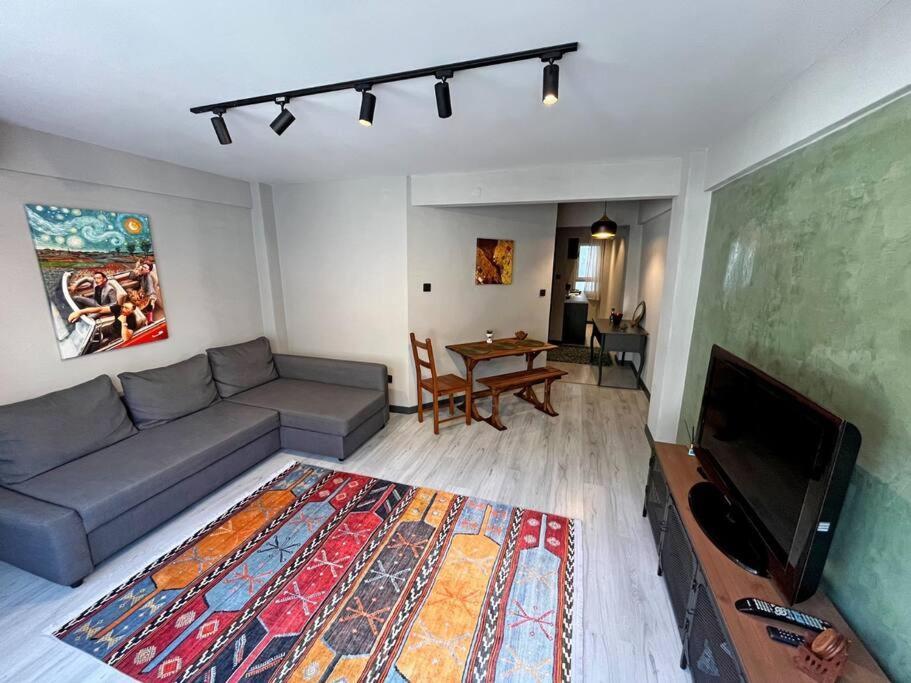 Central & Cosy Flat For 4 Person Isztambul Kültér fotó